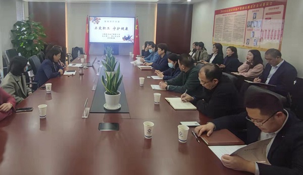 安徽鹽業(yè)地產(chǎn)集團工會(huì )舉辦健康知識專(zhuān)題講座